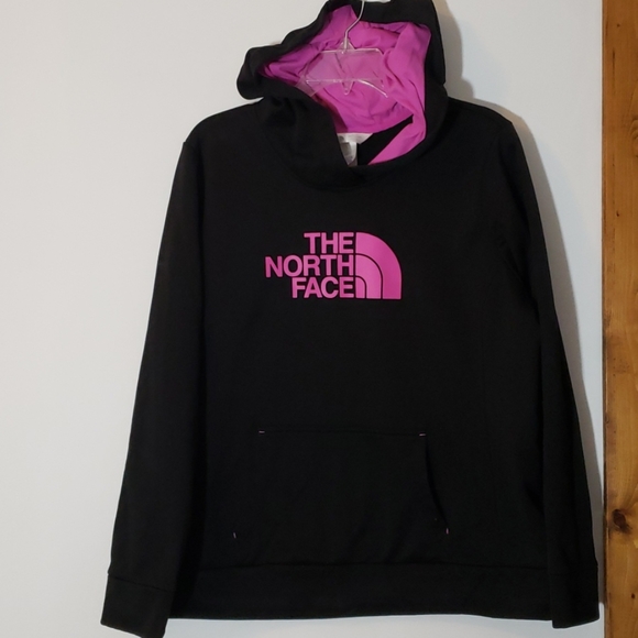 pink north face jumper